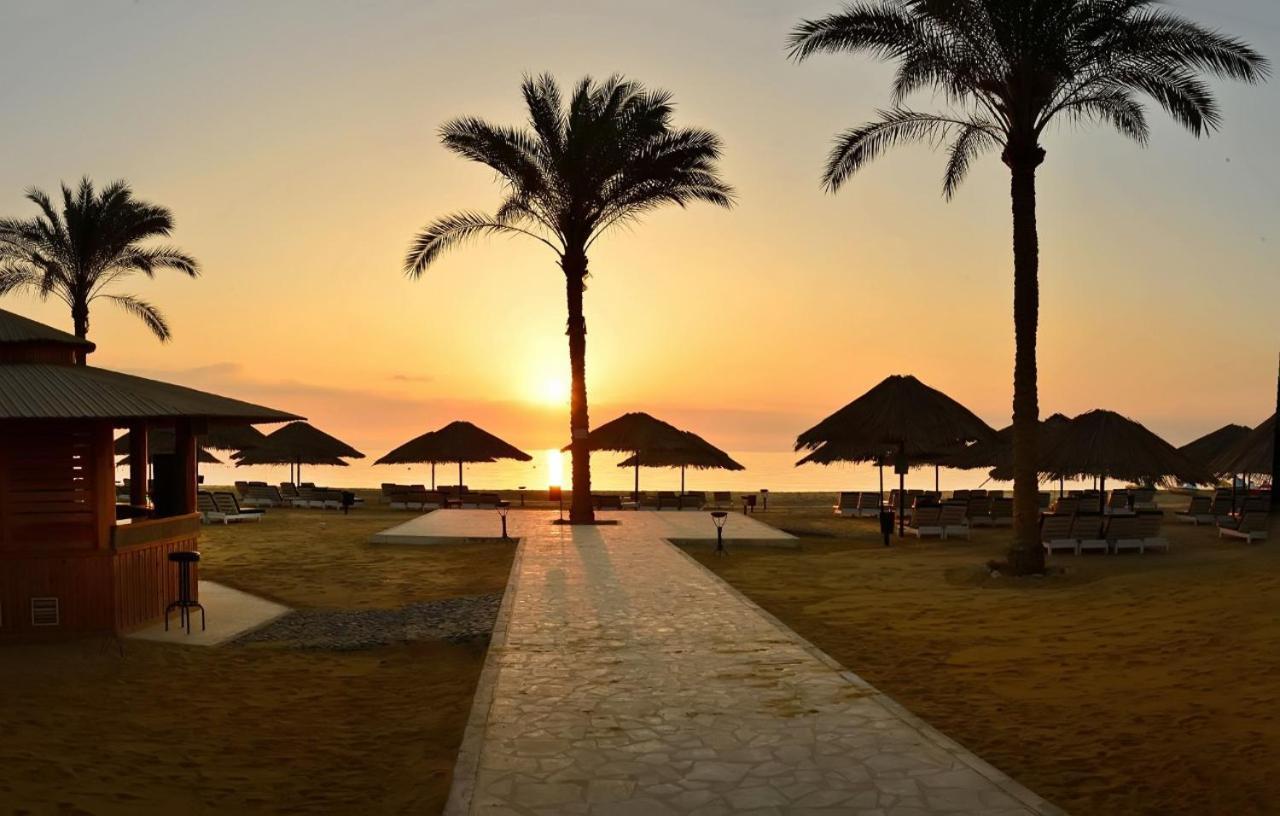 Chalet Palmera Owners Vacation Group Families Only Ain Suchna